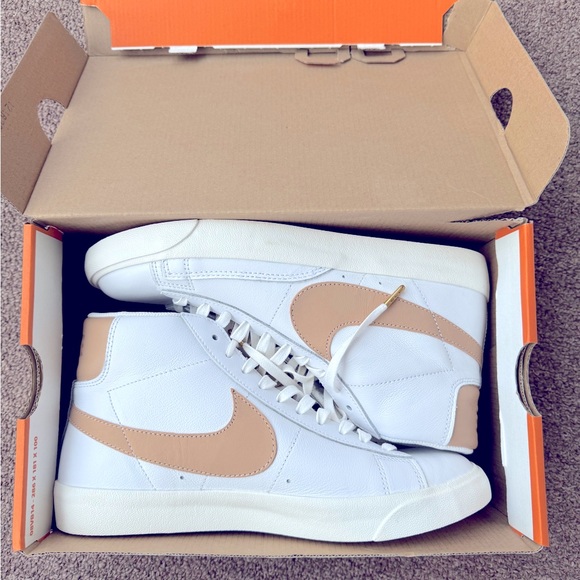 NIKE BLAZER MID PRM (white/vachetta/tan-black) - Picture 1 of 6